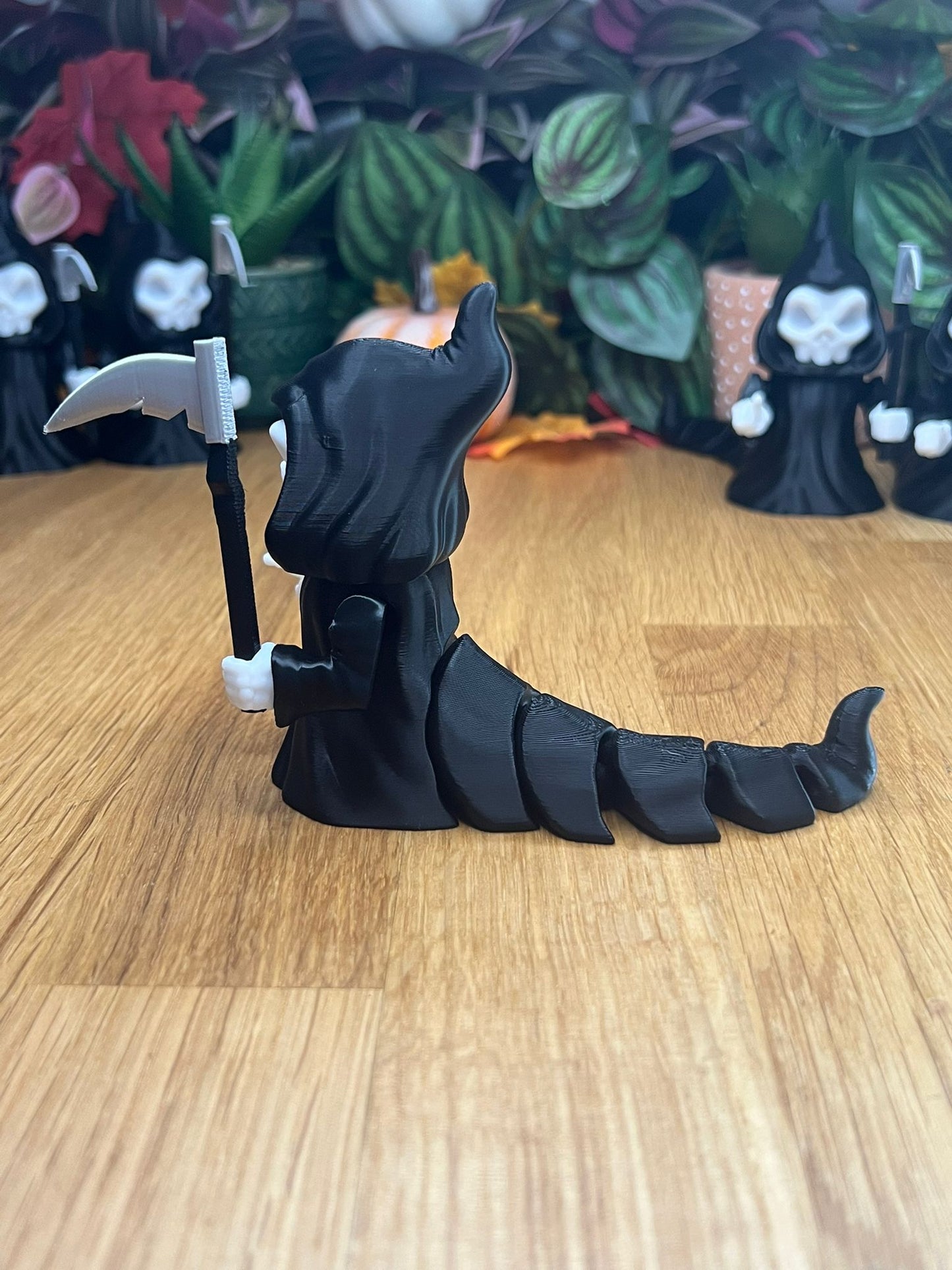Death Wiggles Grim Reaper Articulated Fidget Toy - alternate angle