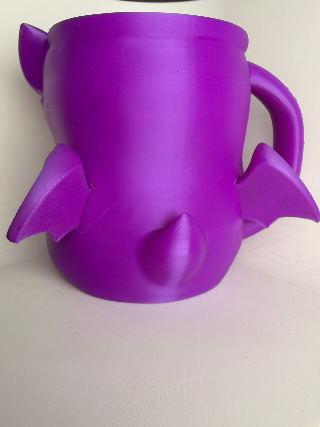 Bramble the Bat Ice Cream Holder - 3D Printed Cute Ice Pint Holder - scale view