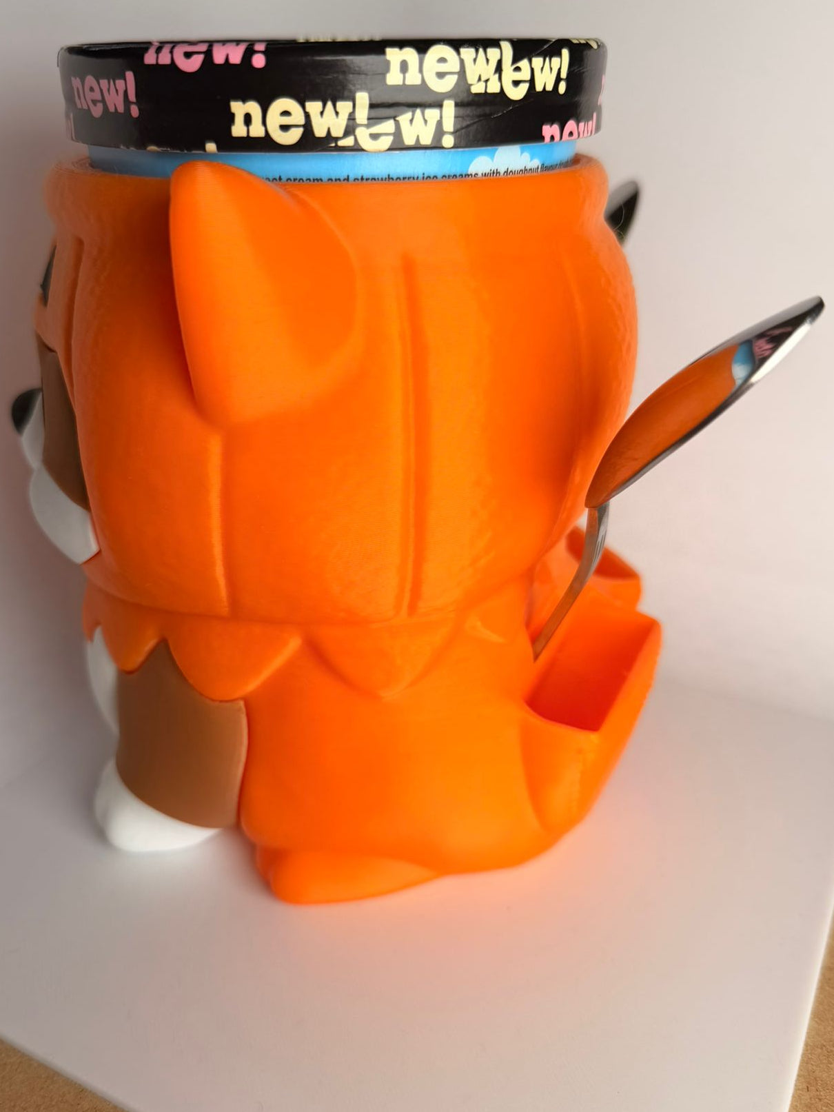 Kevin the Corgi Ice Cream Holder - 3D Printed Cute Ice Pint Holder - scale view