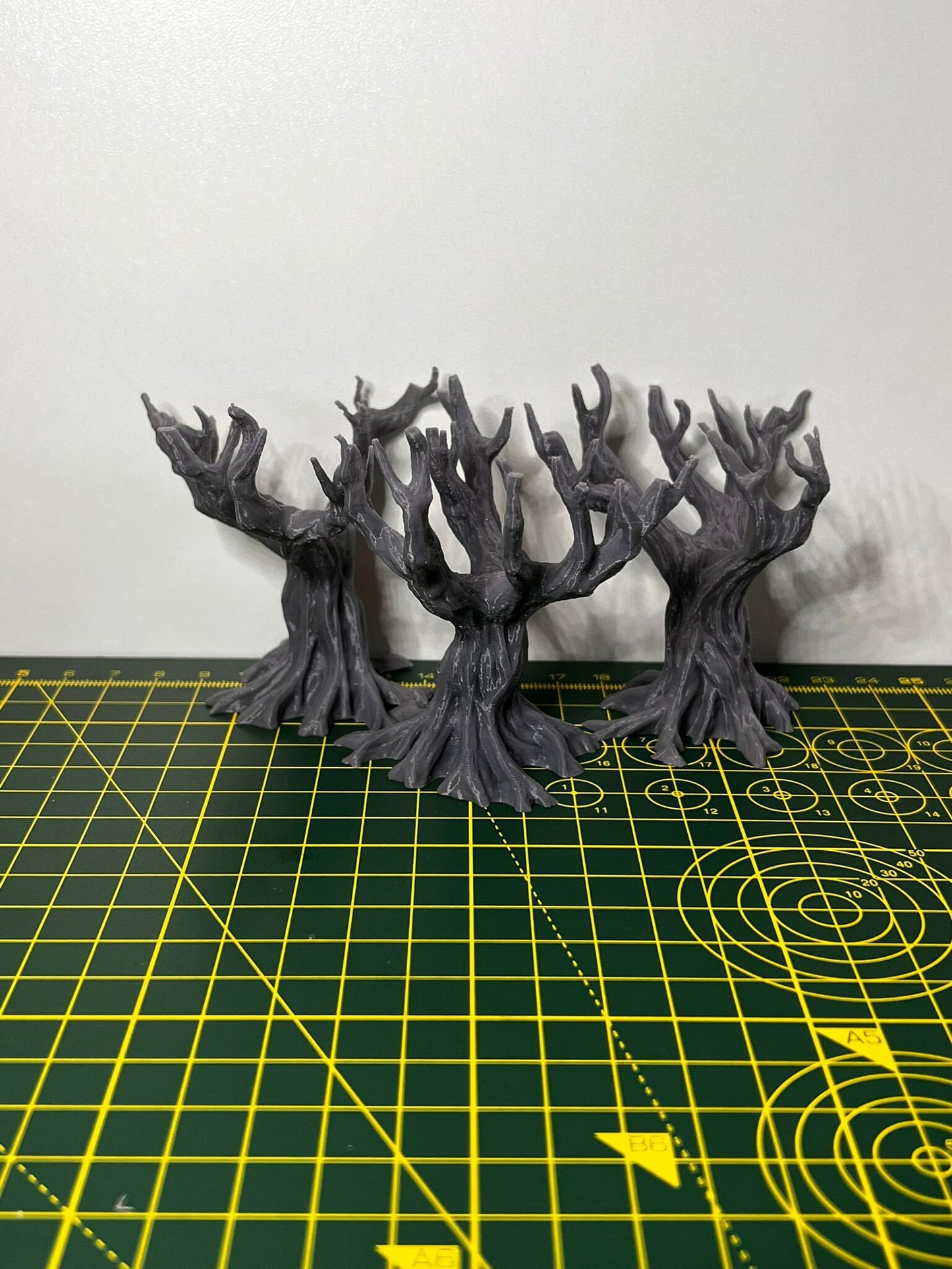 Graveyard Scatter Terrain - Scenic DnD Terrain - Halloween Decoration - scale view