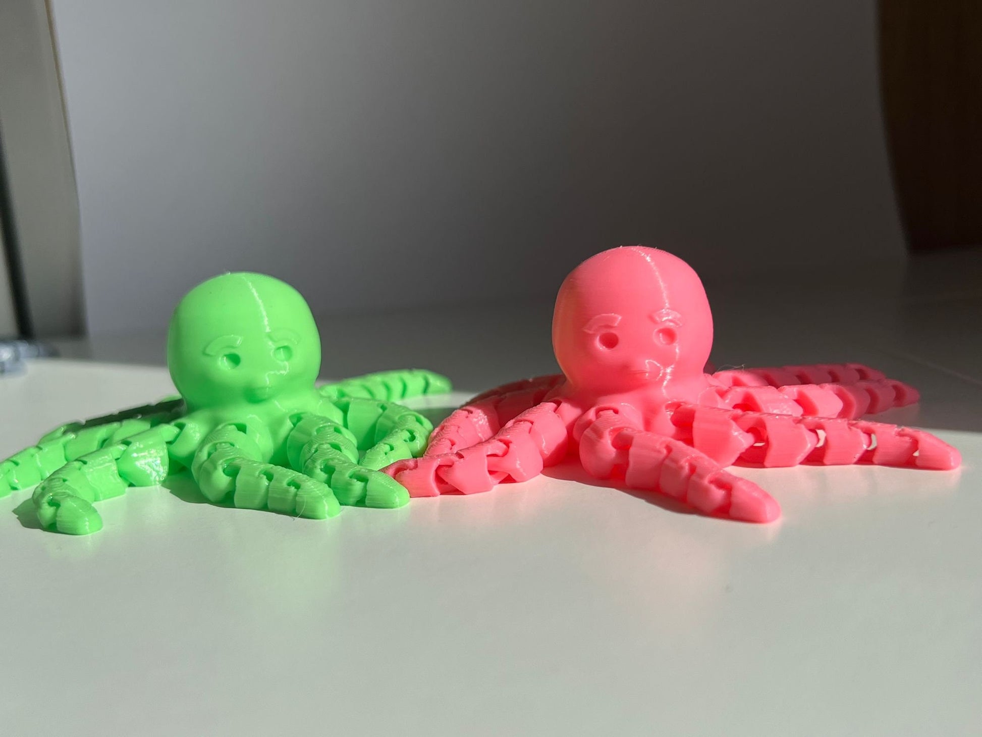 Articulated Octopus - scale view